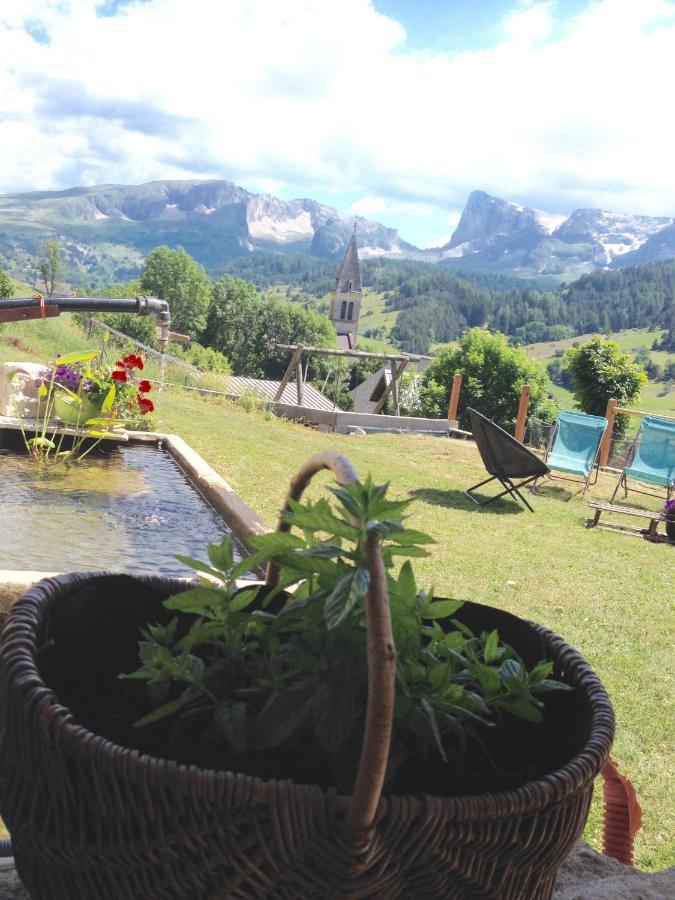 La Tourtette Bed and Breakfast Saint-Étienne-en-Dévoluy Εξωτερικό φωτογραφία