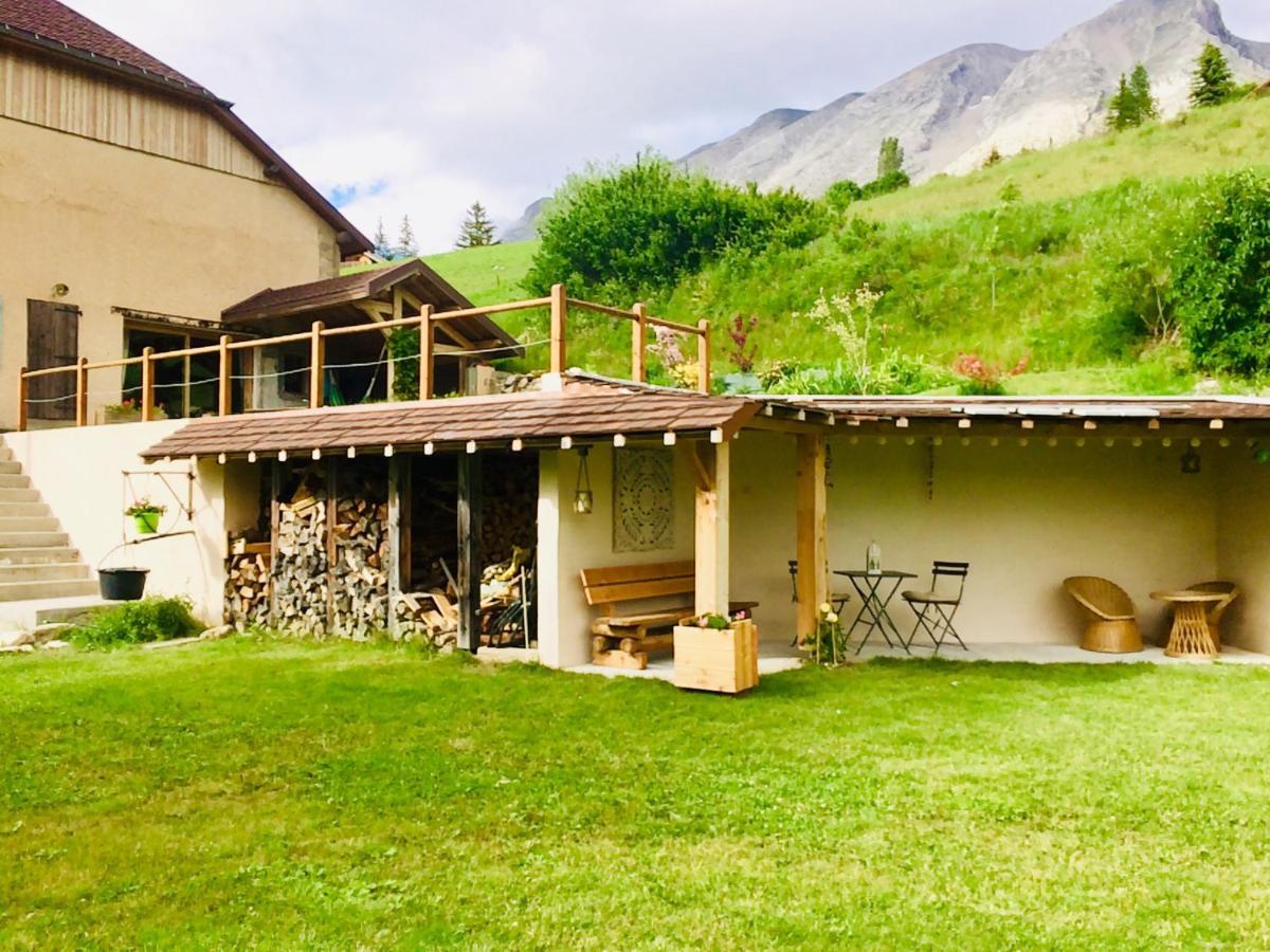 La Tourtette Bed and Breakfast Saint-Étienne-en-Dévoluy Εξωτερικό φωτογραφία
